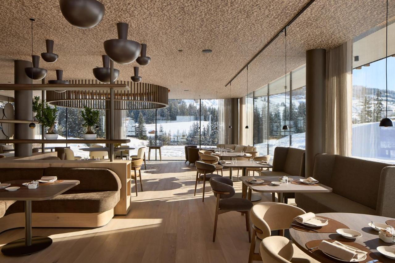 Hill Hotel Badia (South Tyrol)